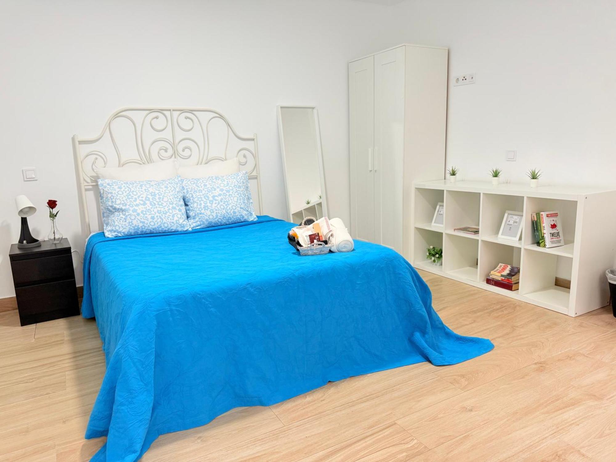 Rosa Rooms, Habitacion Con Bano Privado Pozuelo de Alarcón Extérieur photo