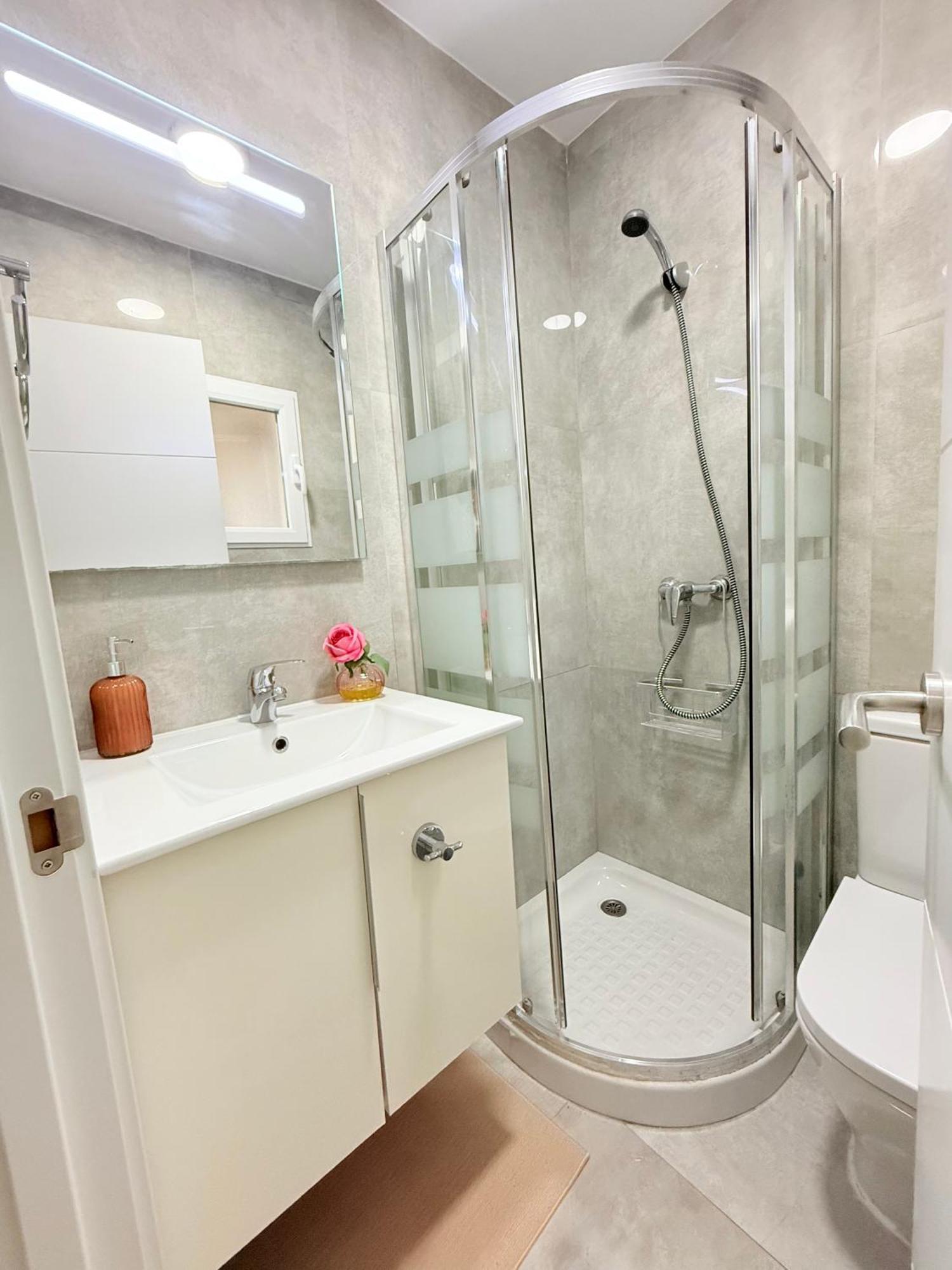 Rosa Rooms, Habitacion Con Bano Privado Pozuelo de Alarcón Extérieur photo